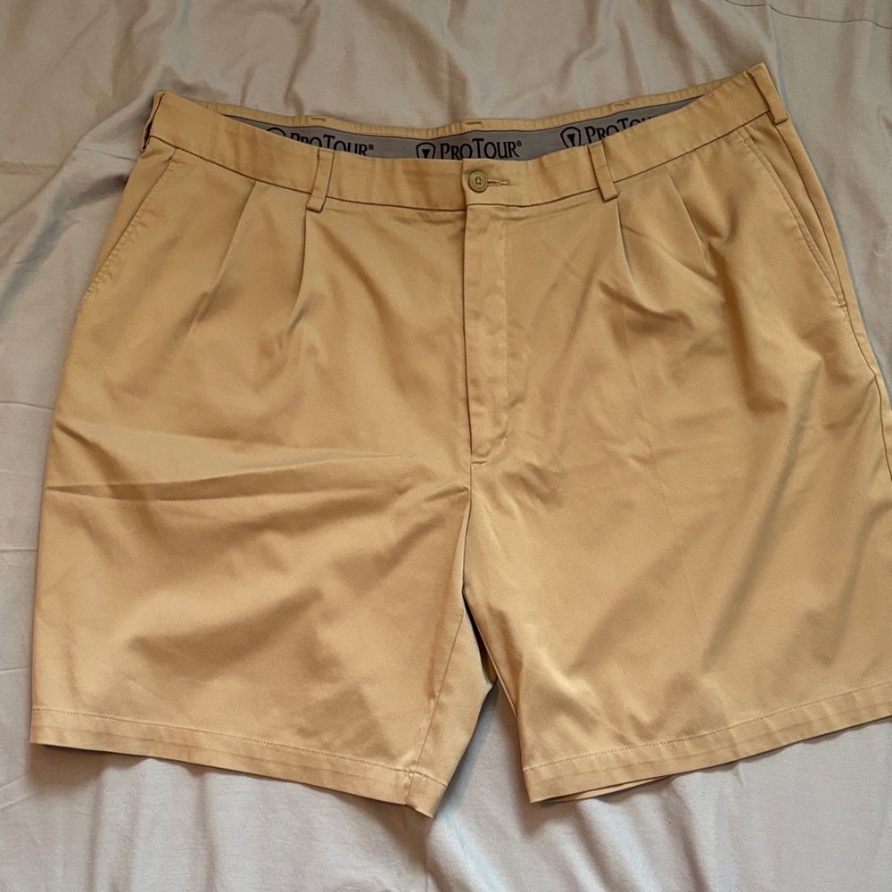 ProTour Pleated Golf Short - Like New
